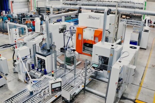 Erste ADCS-Linie ausgeliefert und an Kunden übergeben!